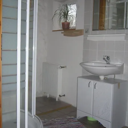 Lägenhet Zum Wilden Wein *